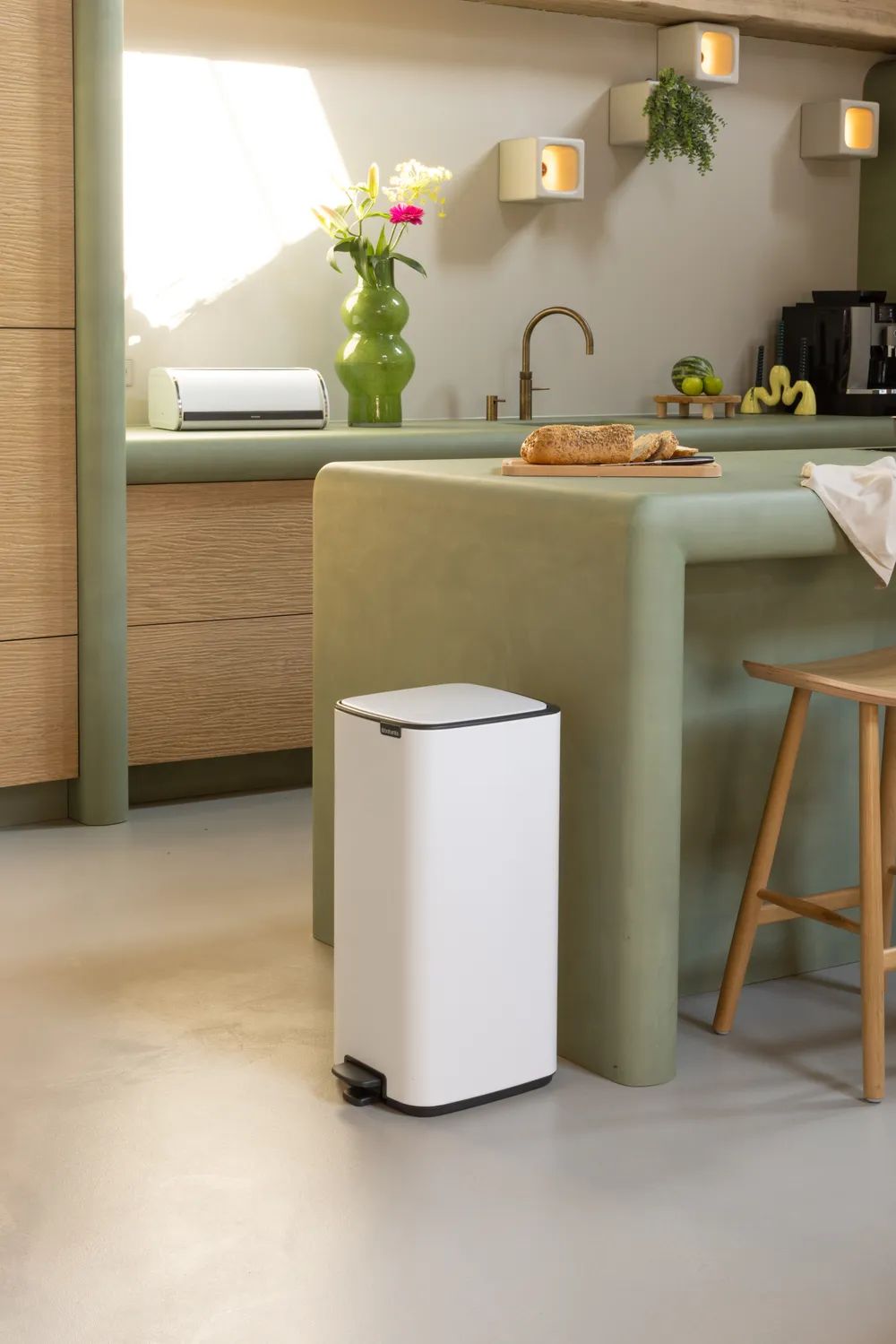 Brabantia Bo Treteimer, 30L - White