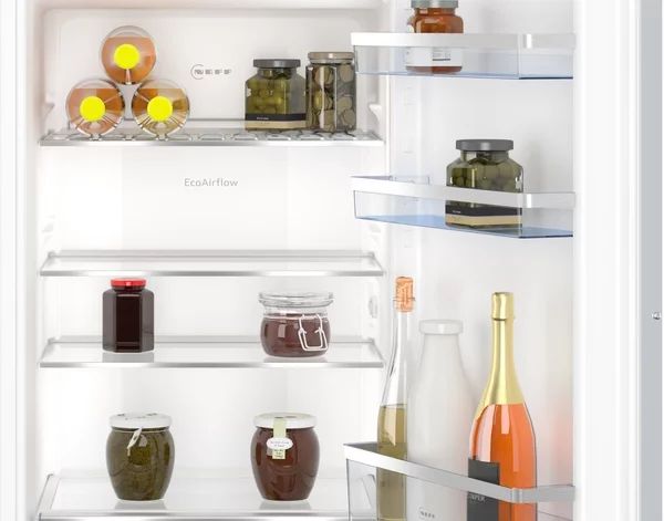 Neff Einbau-Kühlschrank mit Gefrierfach mit Flachscharnier - 187L