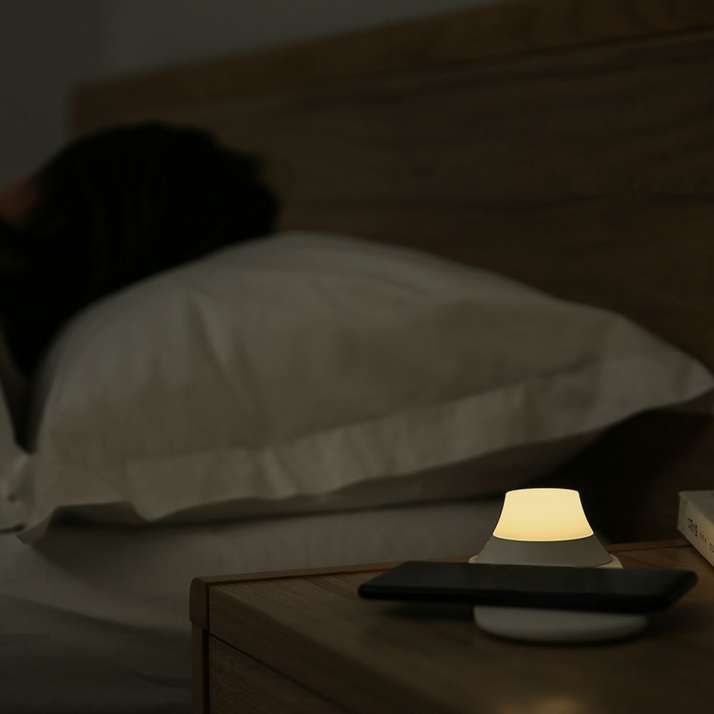 Yeelight Wireless Charging Nightlight