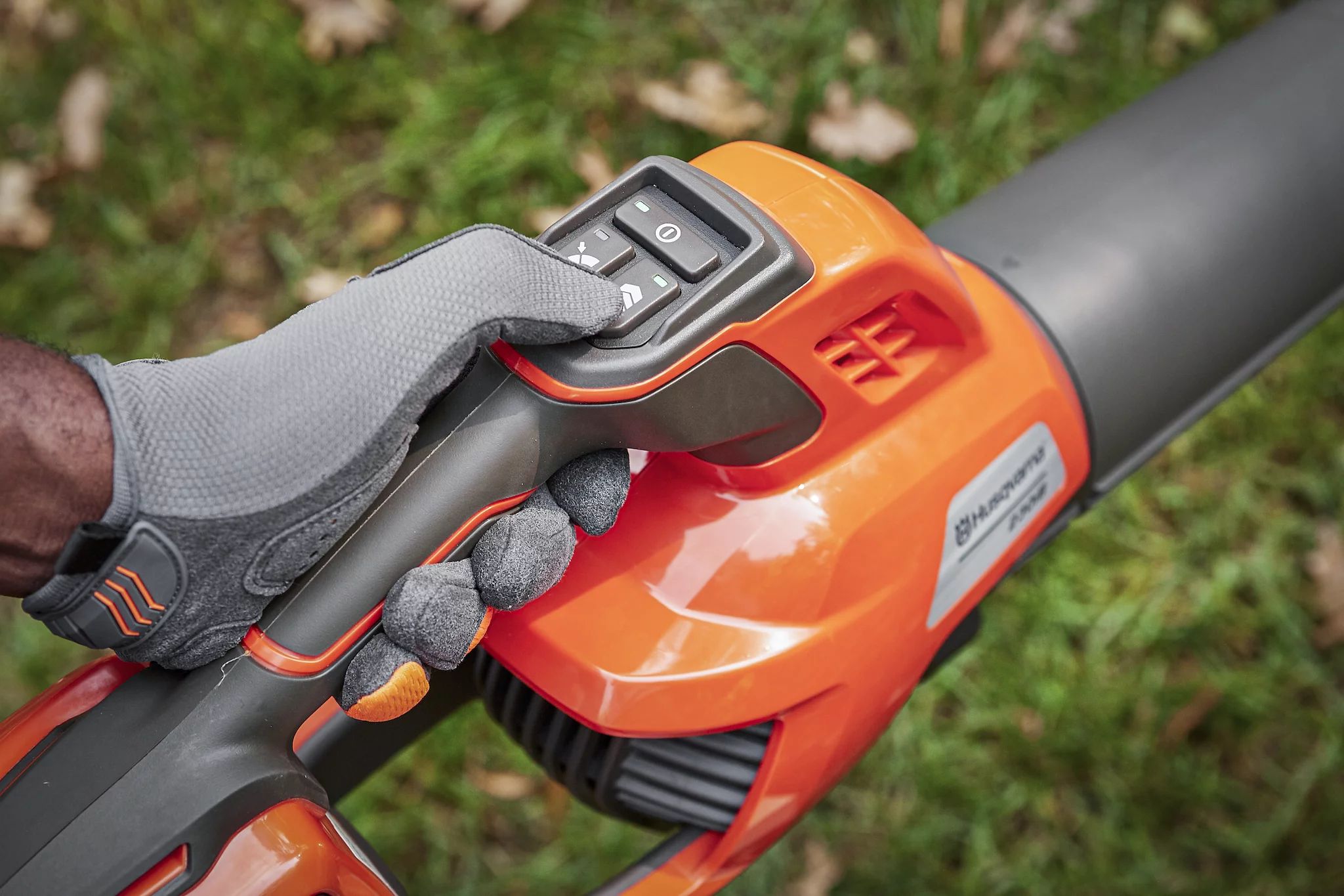Husqvarna 530iB ohne Akku und Ladegerät