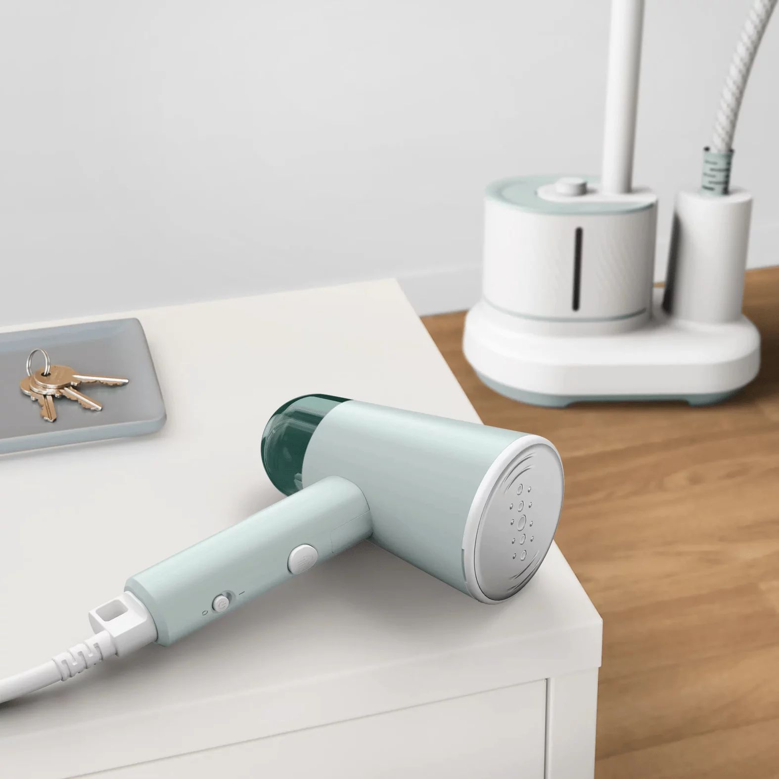 Tefal DT1034 Dampfbürste Origin Travel inkl. Zubehör - Weiß/Eukalyptus
