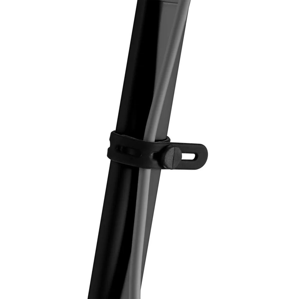 InLine Tablet Tischhalterung mit Standfuß - bis 12,9" - schwarz