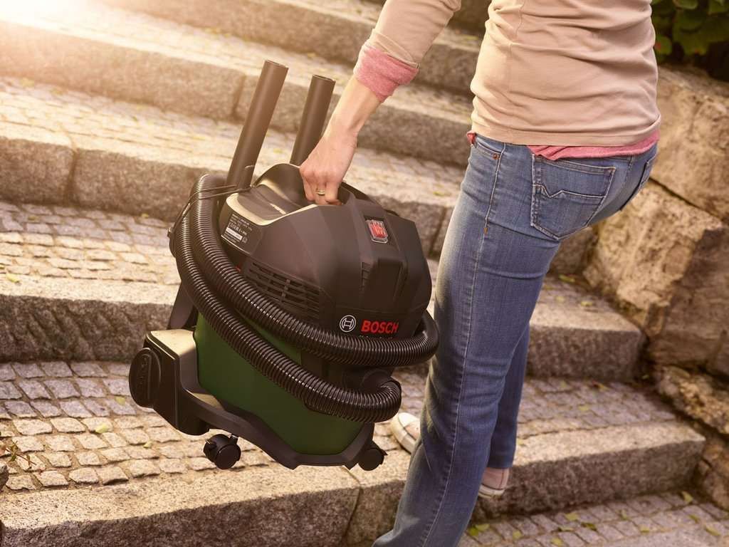 Bosch UniversalVac 15