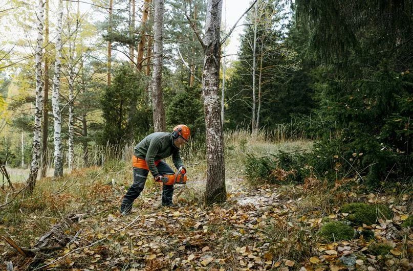 Husqvarna 435i AKKU-KETTENSÄGE 16", 3/8 MINI S93G
