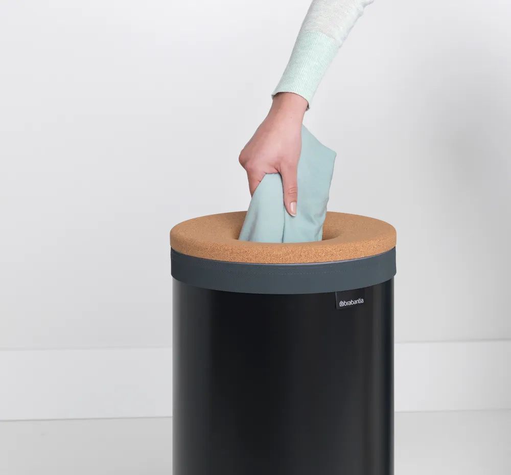 Brabantia Wäschebox 35L, Korkdeckel - Matt Black