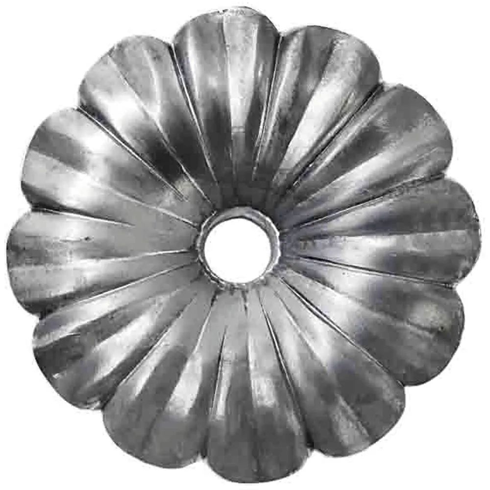 ARTEFERRO Rosette ø 95 mm, mit Loch 8 mm, Schmiedeeisen