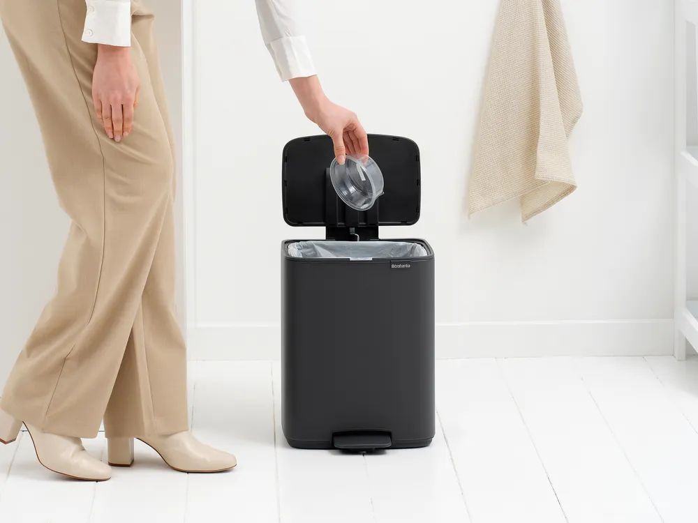 Brabantia Bo Treteimer, 12L - Mineral Infinite Grey