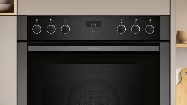 Neff Einbau-Backofen 71 Liter mit Hydrolyse - graphite