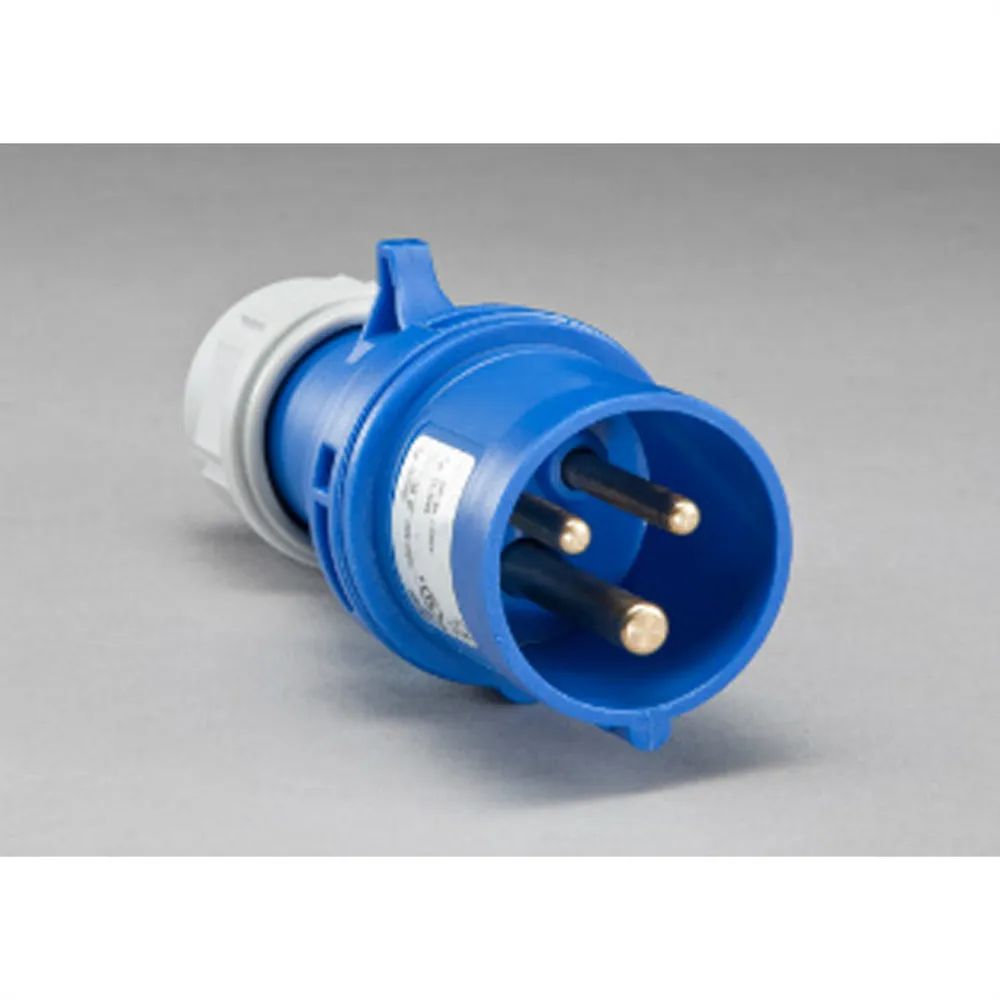 BACHMANN BN0500 19" PDU 1HE 24xC13 4xC19, Leistungsmessung, Anschluss CEE 32A, blau