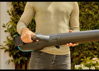 Gardena Akku-Gartensauger/-Bläser PowerJet 18V P4A solo