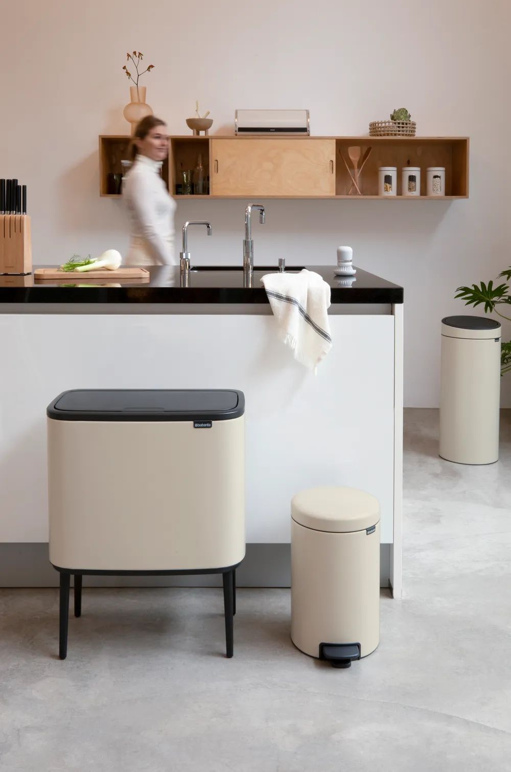 Brabantia Bo Touch Bin, 3 x 11 L - Soft Beige