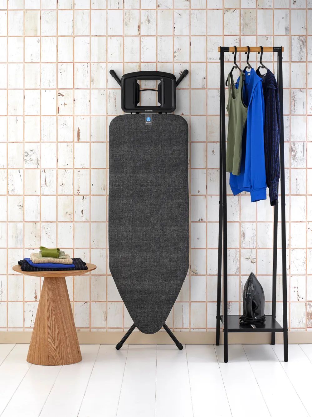 Brabantia Bügeltisch C, 124x45cm, Dst-Mulde Solide - Denim Black