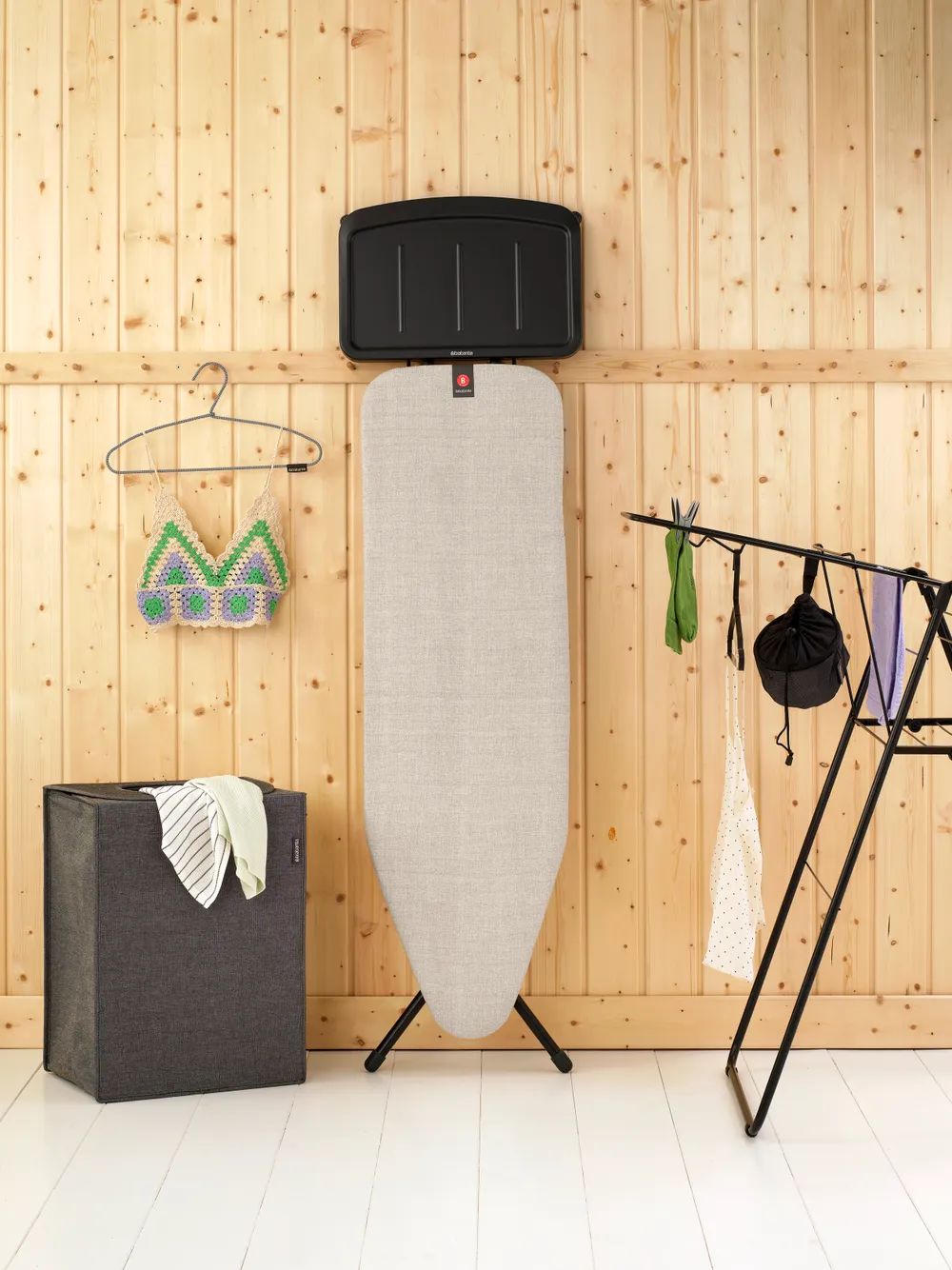 Brabantia Bügeltisch B, 124x38cm, Dst-Ablage Solid - Denim Grey