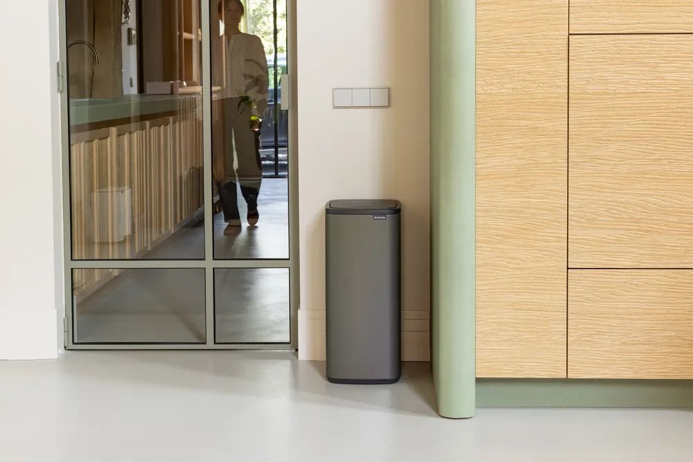 Brabantia Bo Touch Bin, 30L - Platinum
