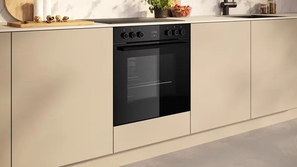 Neff Einbau-Backofen 71 Liter mit Hydrolyse - schwarz