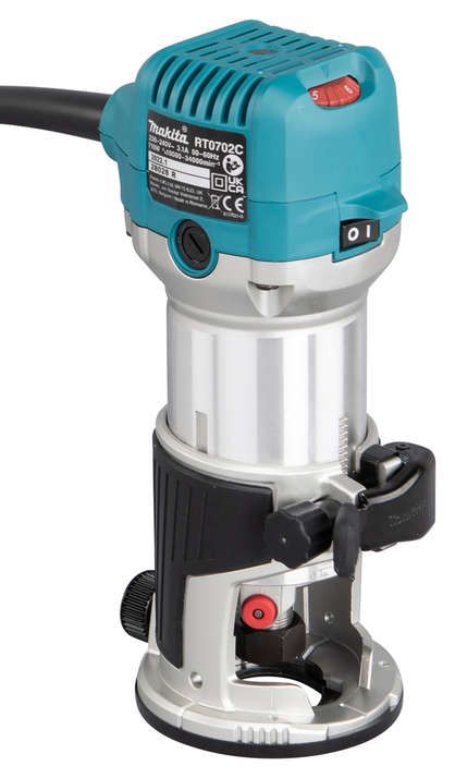 Makita RT0702C