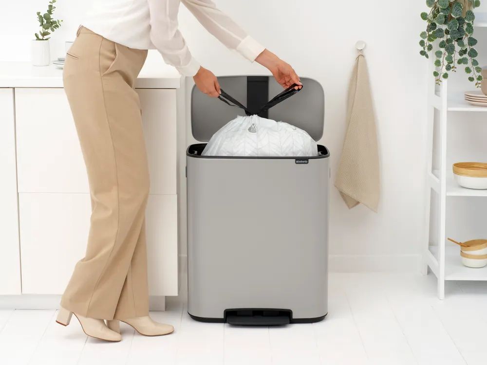 Brabantia Bo Treteimer, 60L - Soft Grey