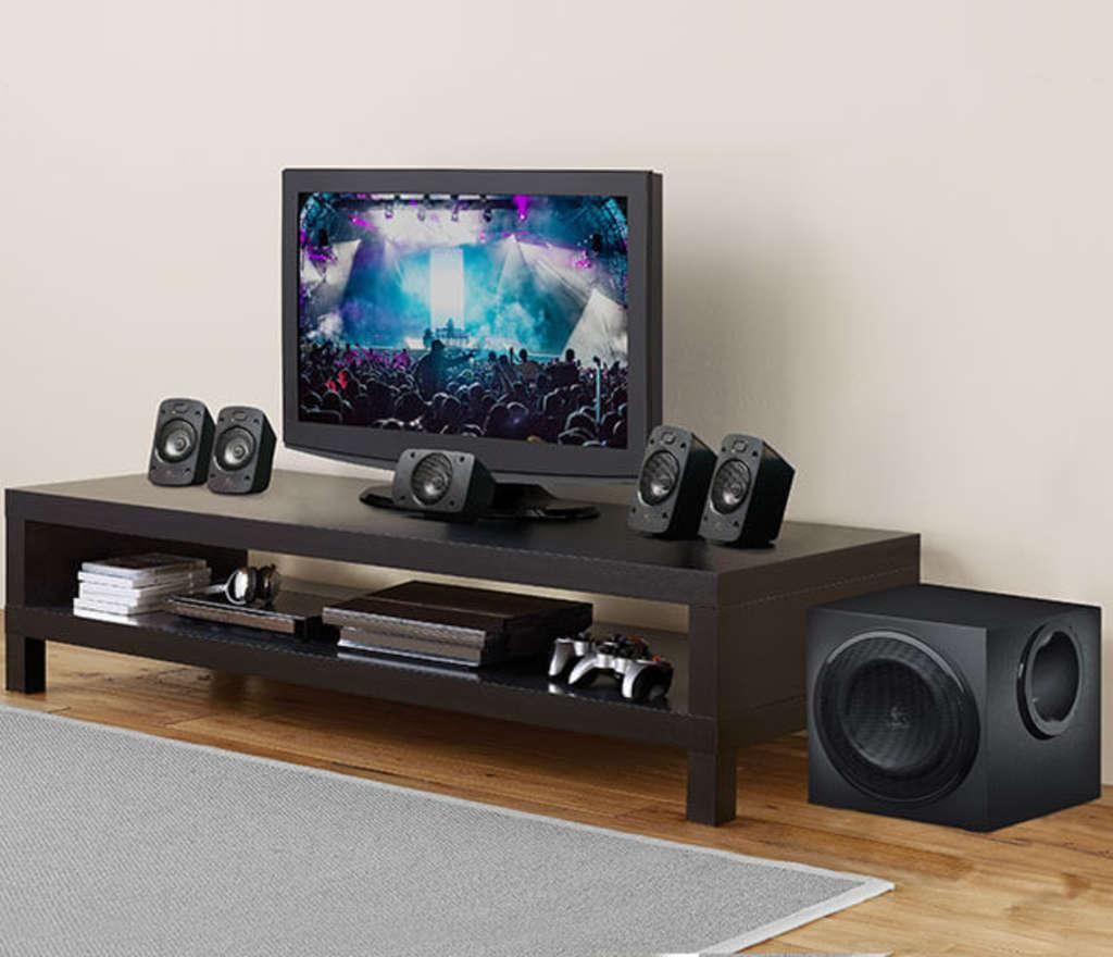 Logitech Z-906  