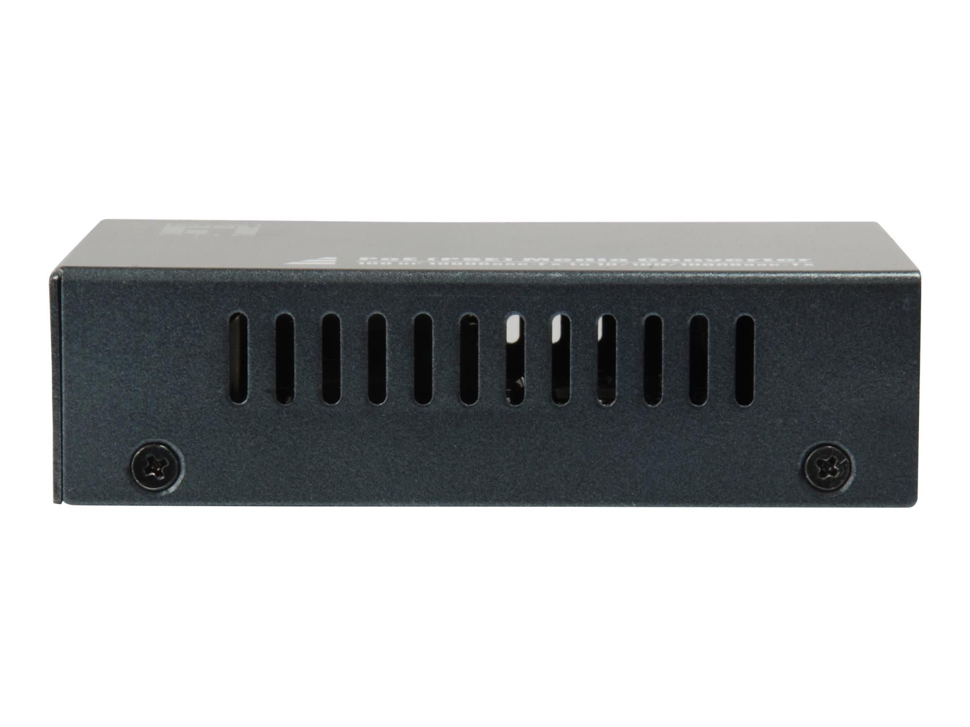 LevelOne GVT-2012 - Medienkonverter - 1GbE - 10Base-T, 1000Base-SX, 100Base-TX, 1000Base-T - RJ-45 / SFP (mini-GBIC)