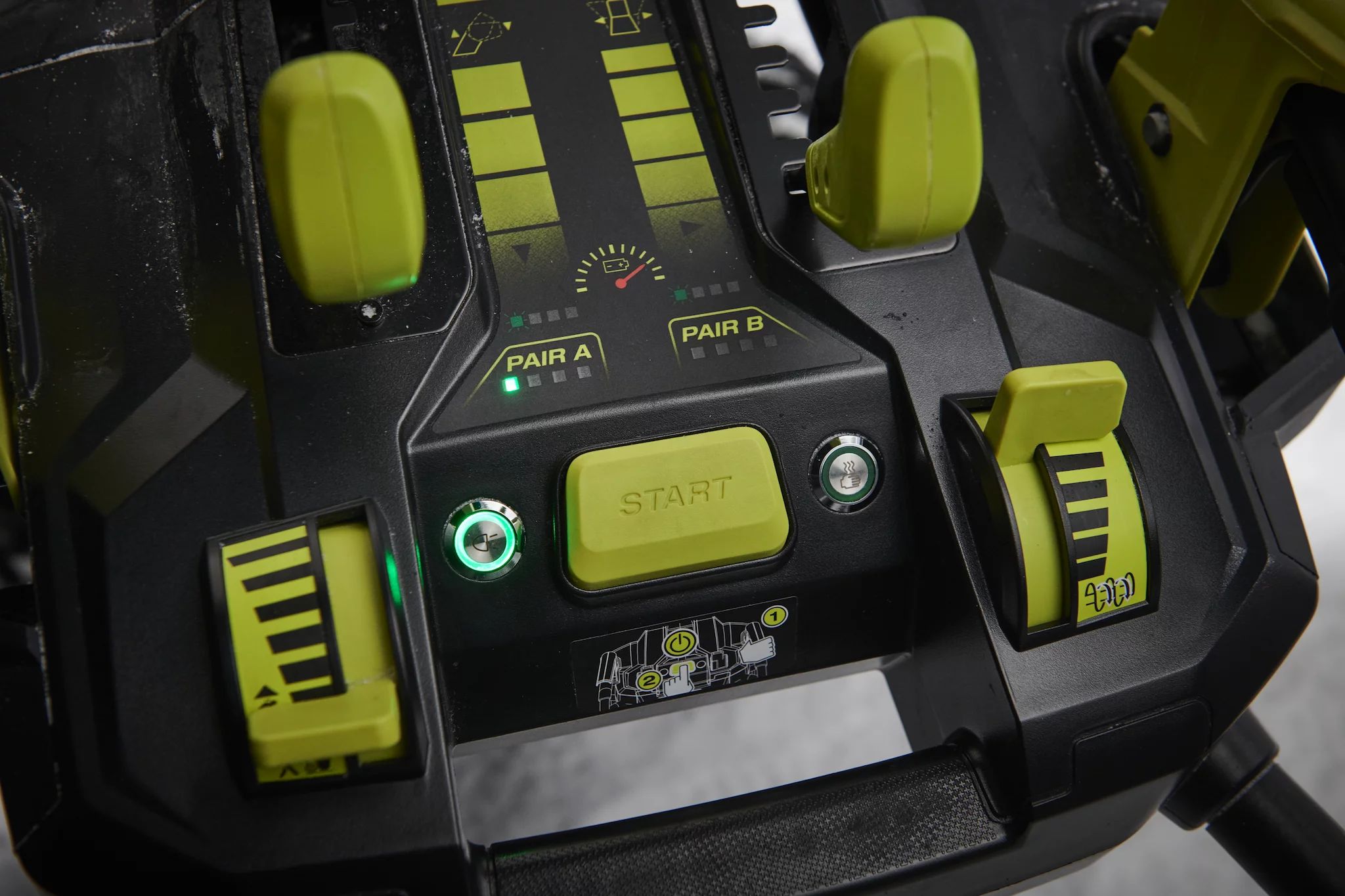 Ryobi RY36STX61A-260F