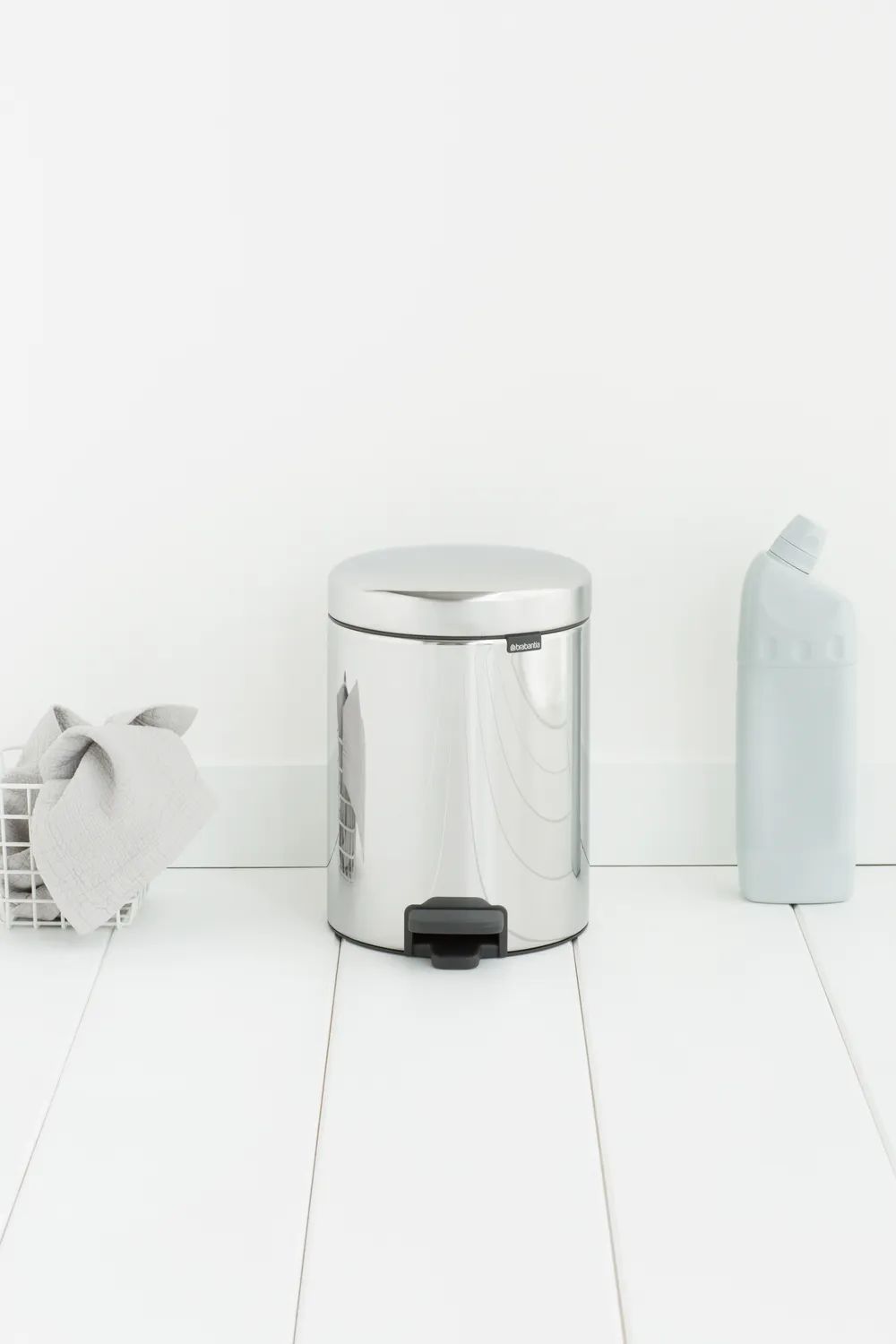Brabantia NewIcon Treteimer, 5L - Brilliant Steel