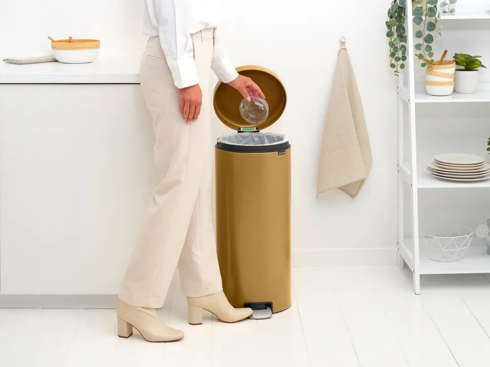 Brabantia NewIcon Treteimer, 30 L - Warm Gold
