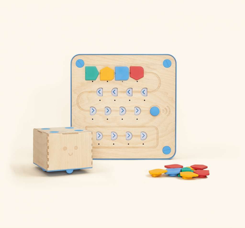 Primo Toys Cubetto MINT Coding Roboter aus Holz