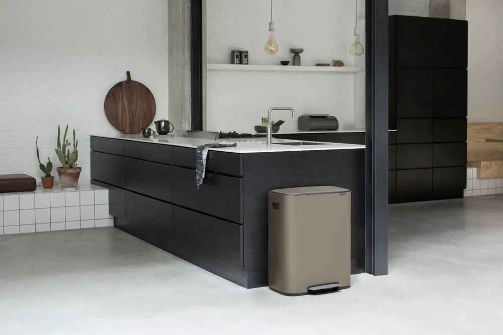 Brabantia Bo Treteimer, 2 x 30L - Platinum