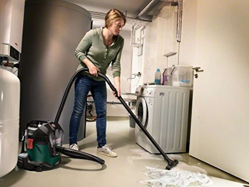 Bosch UniversalVac 15