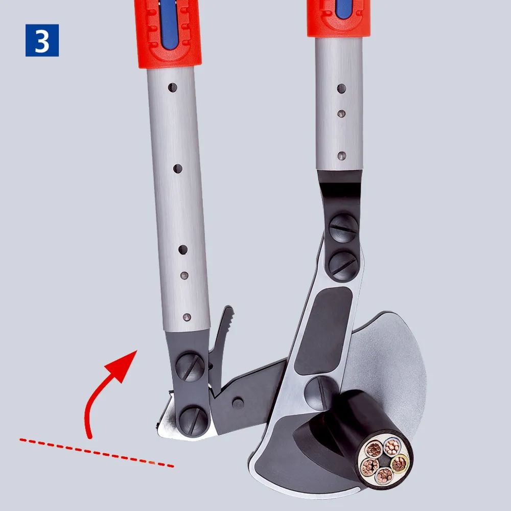 KNIPEX Kabelschere (Ratschenprinzip) mit Teleskopschenkeln mit Mehrkomponenten-Hüllen 570 mm