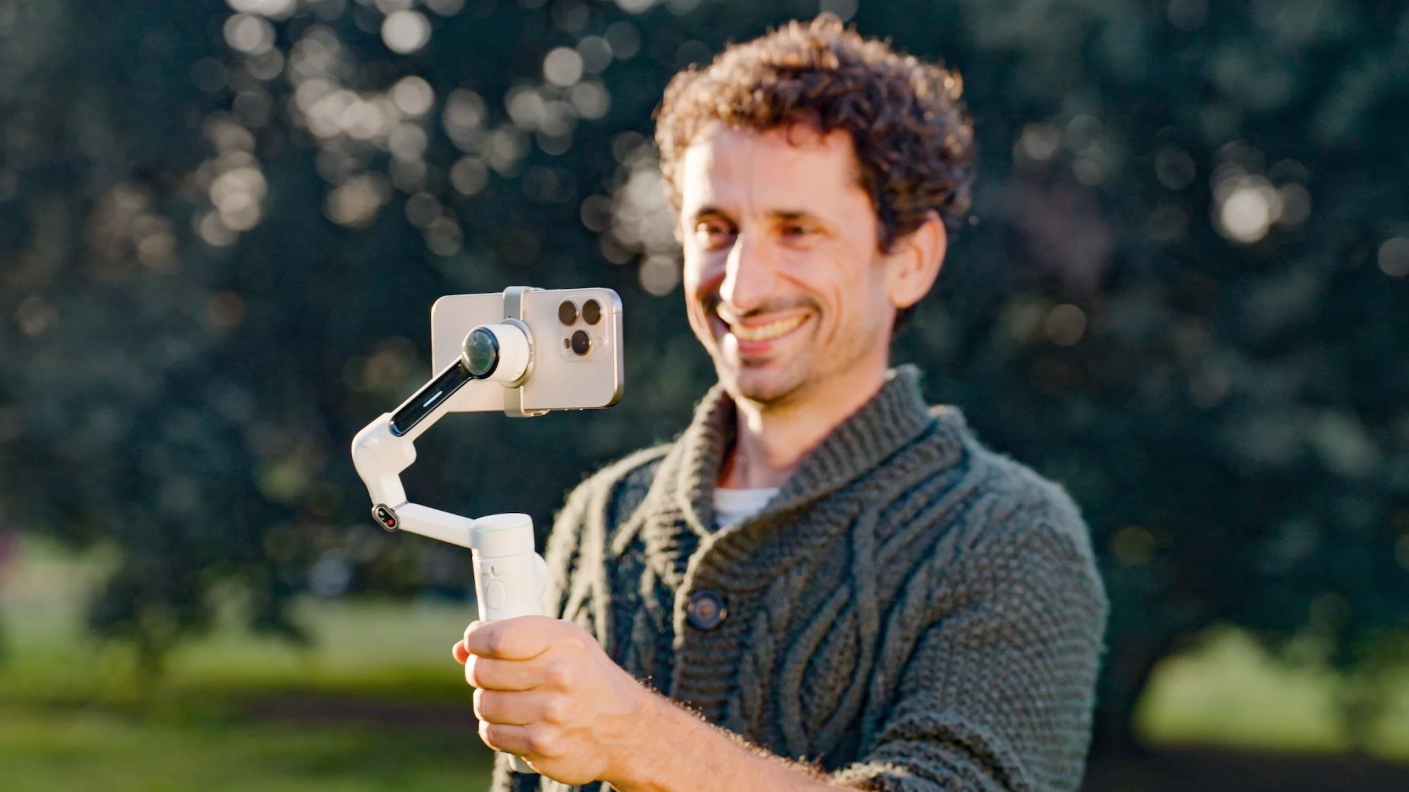 Insta360 Flow 2 Pro Standard Bundle Schneeweiß
