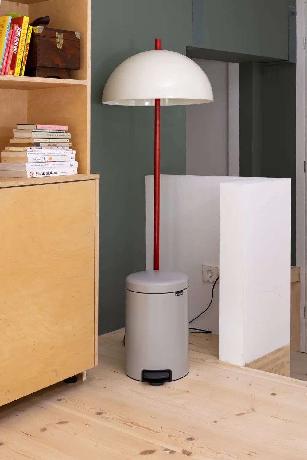 Brabantia NewIcon Treteimer, 12L - Soft Grey