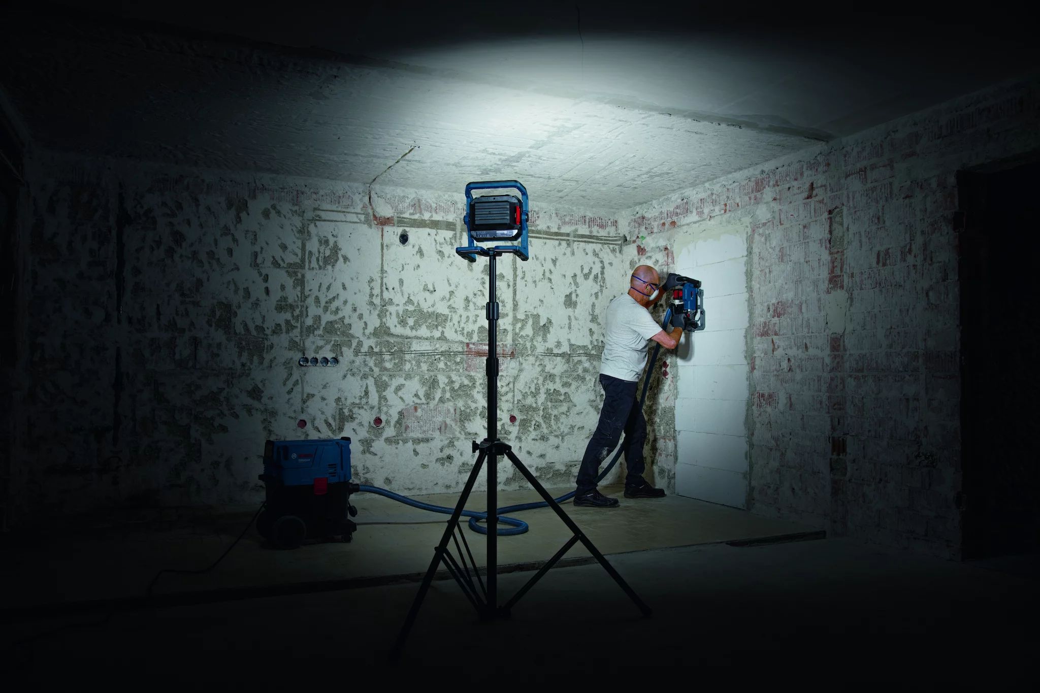 Bosch GLI18V-5000 Akku-Bauleuchte - 5000lm