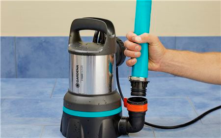 Gardena Klarwasser-Tauchpumpe 11000 