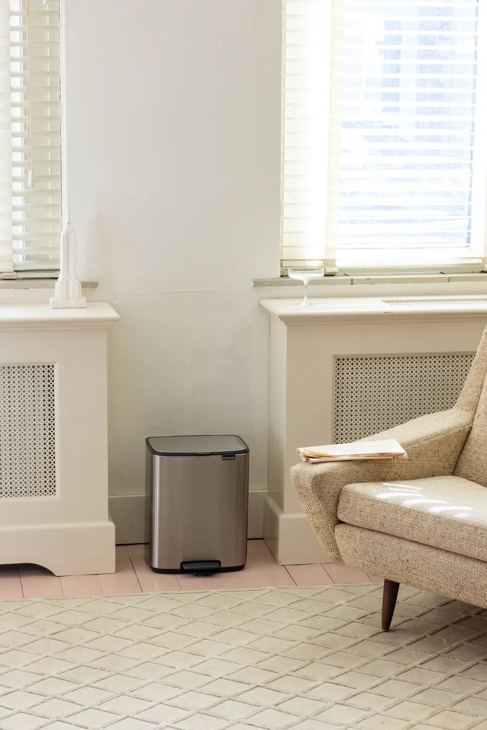 Brabantia Bo Treteimer, 12L - Matt Steel Fingerprint Proof