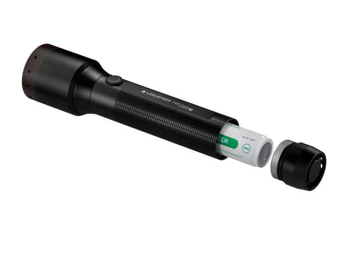 Ledlenser LED TASCHENLAMPE 1XAKKU 900LM / LEDLEN P6R CORE IP68 502179