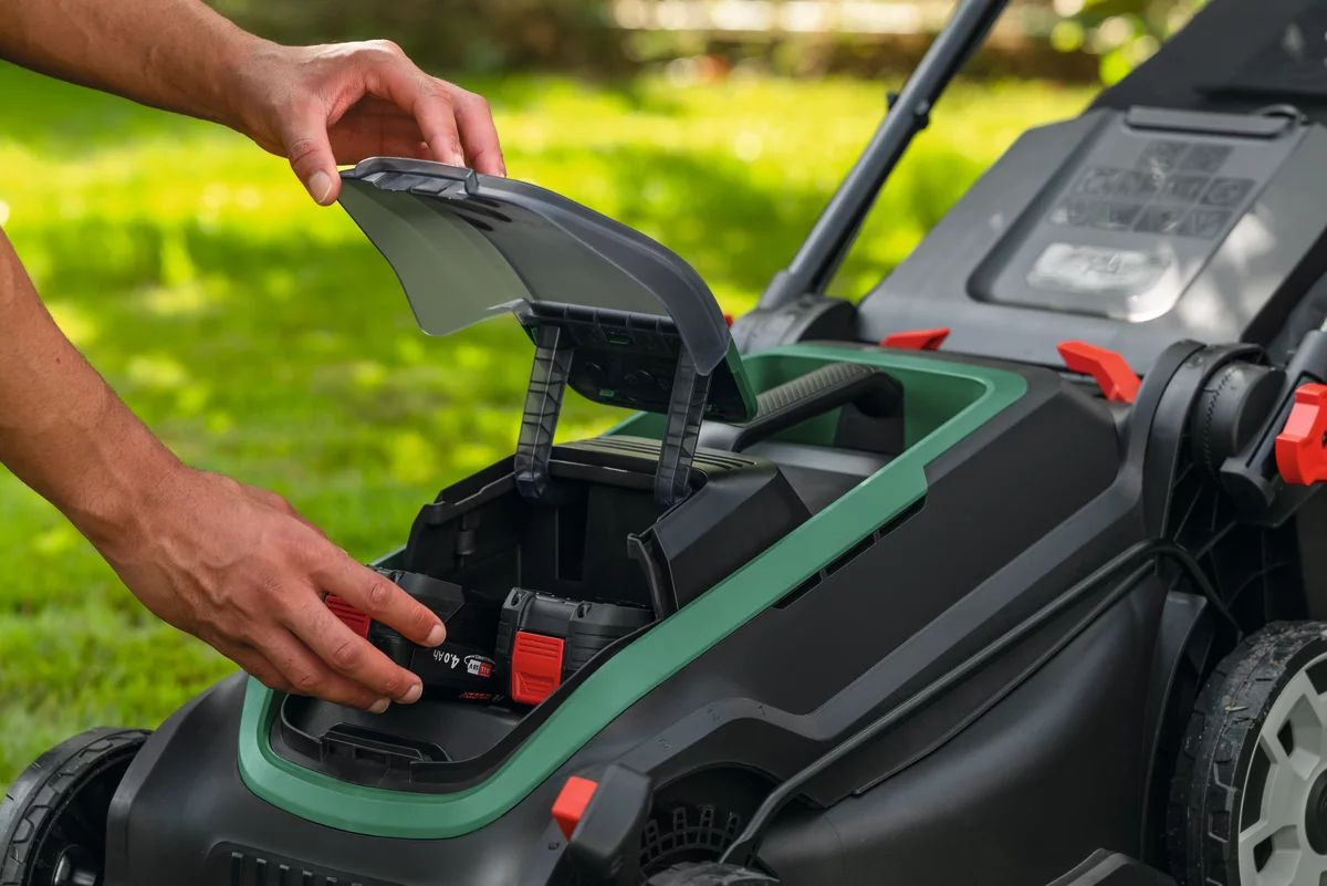 Bosch Rotak 18V2-43 Akku-Rasenmäher solo