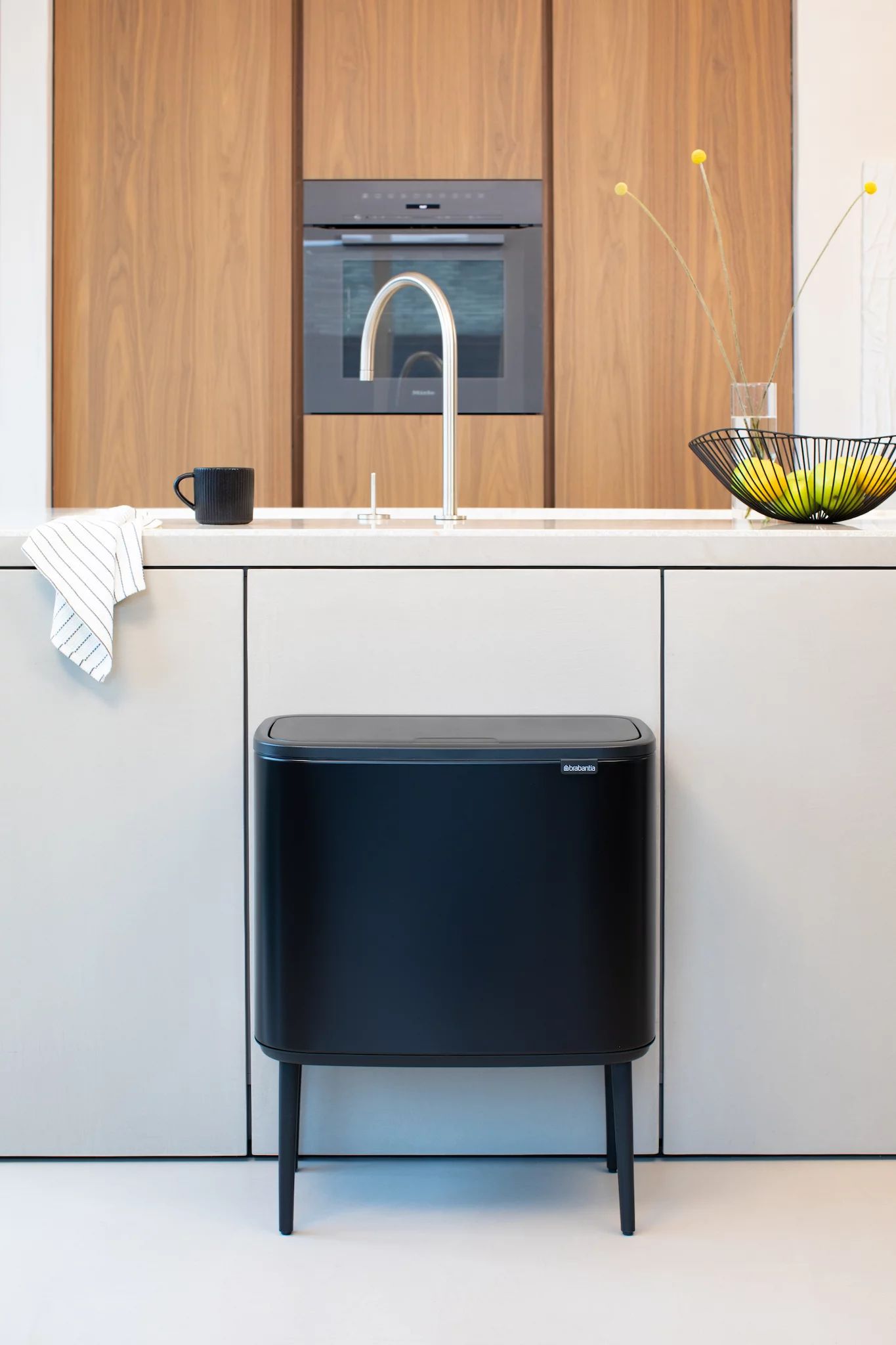 Brabantia Bo Touch Bin 36L mit Kunststoffeinsatz
