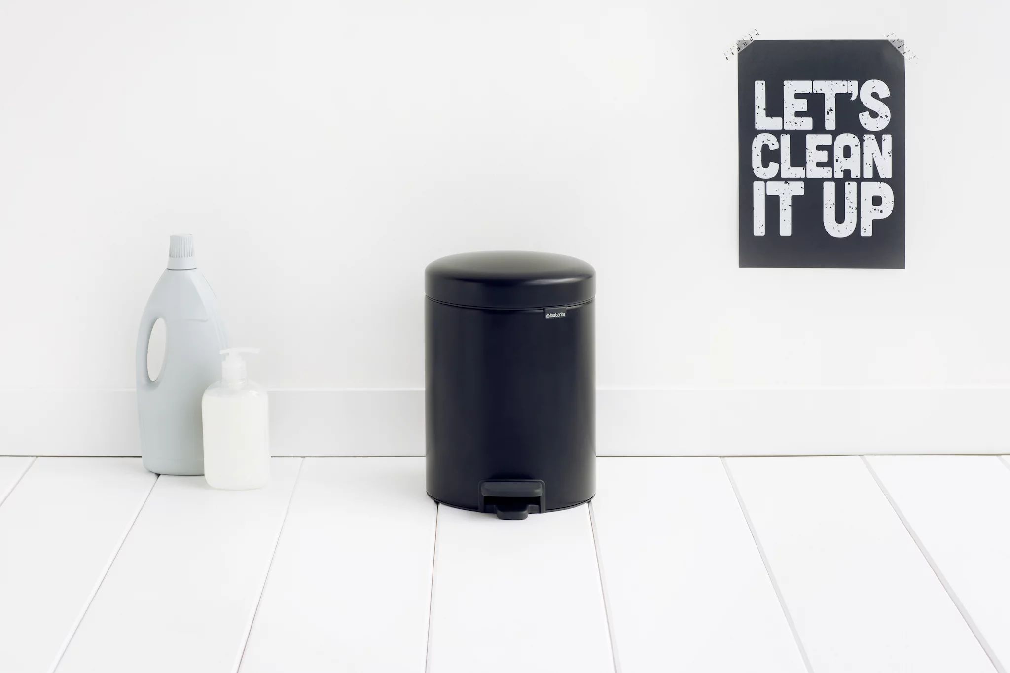 Brabantia newIcon Treteimer 5l mit Kunststoffeinsatz, Matt Black Open-Box