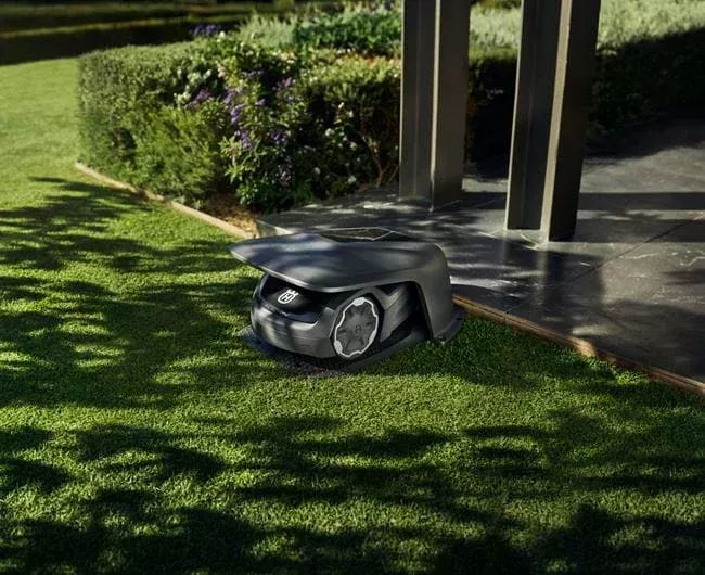 Husqvarna Automower® Garage