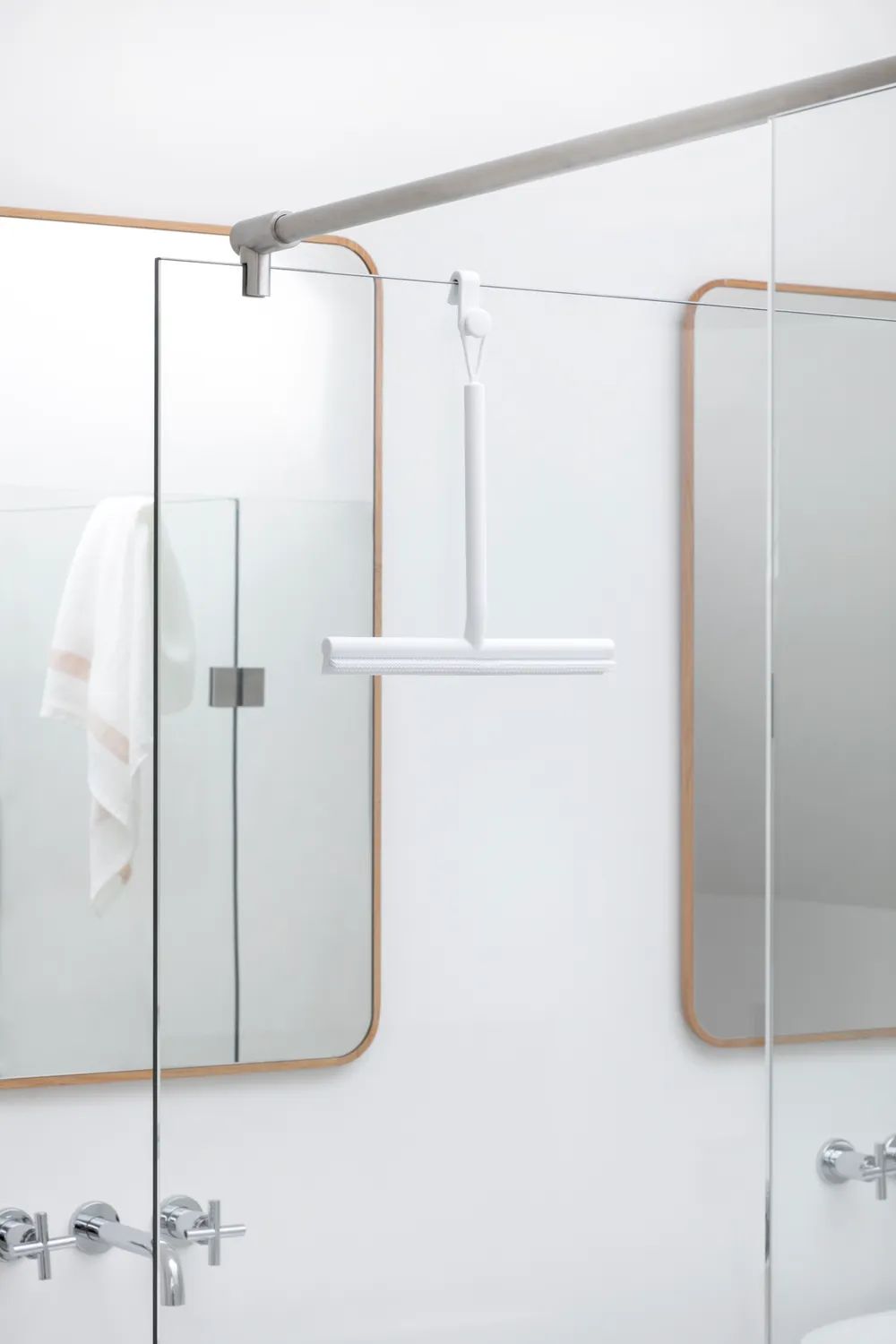 Brabantia ReNew Duschkabinenabzieher - White