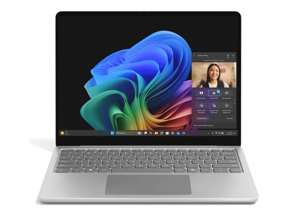 Microsoft Surface Laptop Copilot+ PC for Business - 13-inch - Snapdragon X Plus X1P-42-100 / 3.2 GHz - Win 11 Pro - Qualcomm Adreno - 24 GB RAM - 1 TB SSD - 33 cm (13")