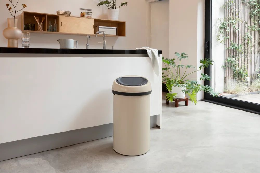 Brabantia Touch Bin, 60L - Soft Beige