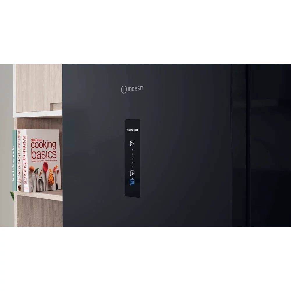 Indesit INFC8 TO22K