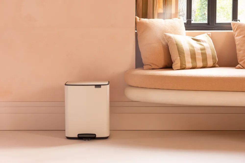 Brabantia Bo Treteimer, 12L - Soft Beige