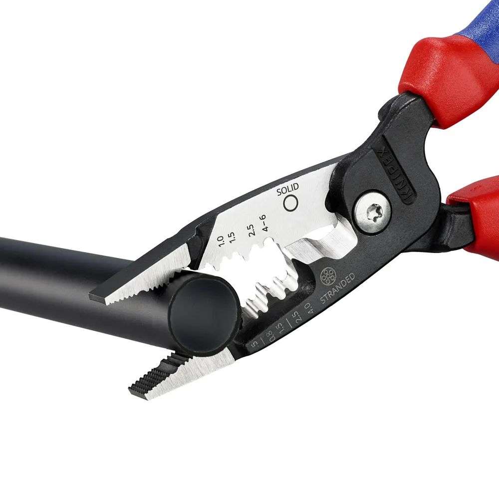 KNIPEX Multifunktions-Elektrikerzange metrisches Modell mit Mehrkomponenten-Hüllen schwarz atramentiert 200 mm