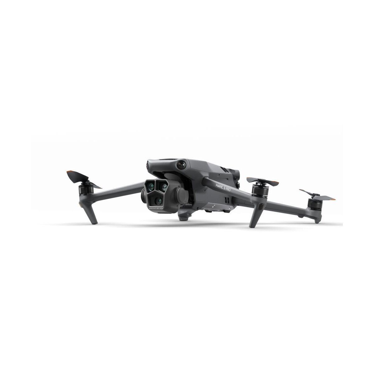 DJI Mavic 3 Pro Fly More Combo (DJI RC Pro)