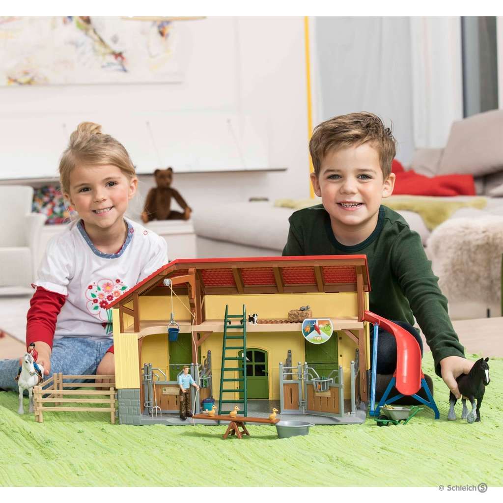 Schleich Pferdestall