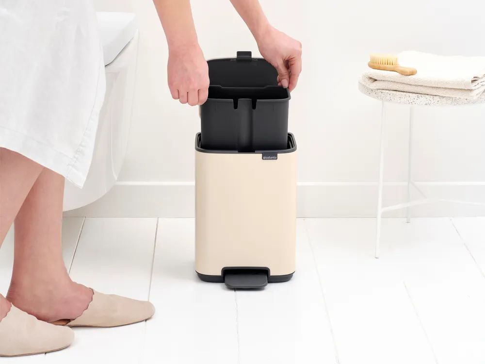 Brabantia Bo Treteimer, 4L - Soft Beige