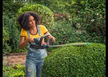 Gardena Akku-Heckenschere ComfortCut 50/18V-P4A solo